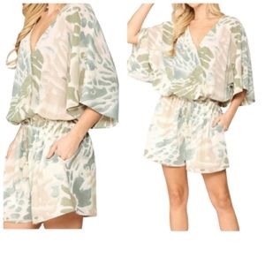 GiGiO Romper.
